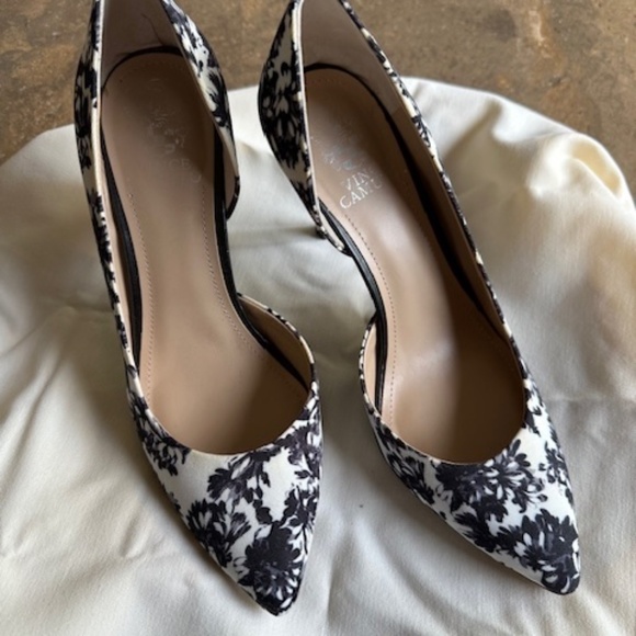 Shoes - Picture 1 of 1